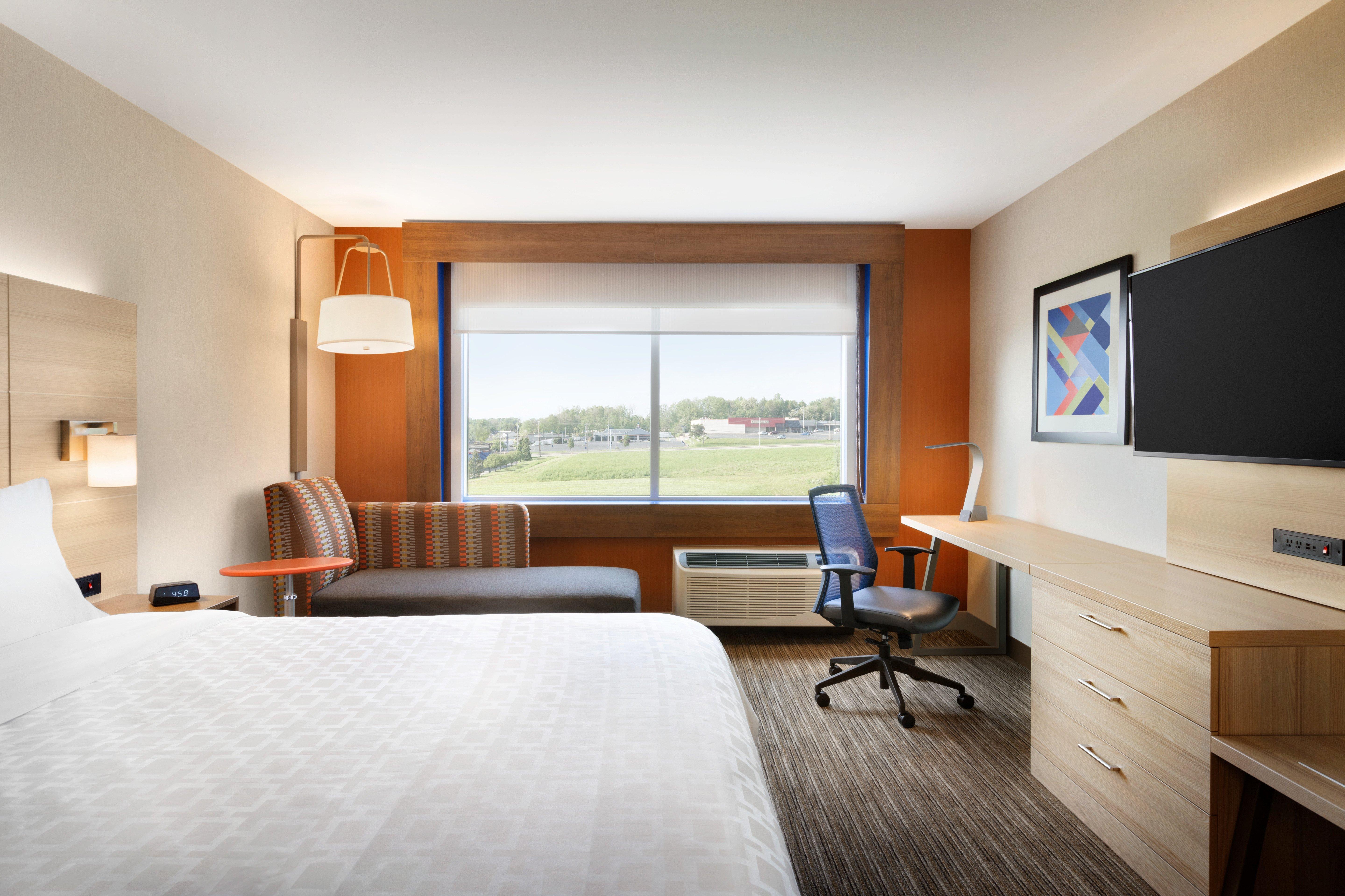 Holiday Inn Express & Suites - Columbus - Worthington By Ihg Exterior photo
